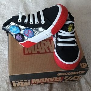 Groundup marvel kids shoes 6c